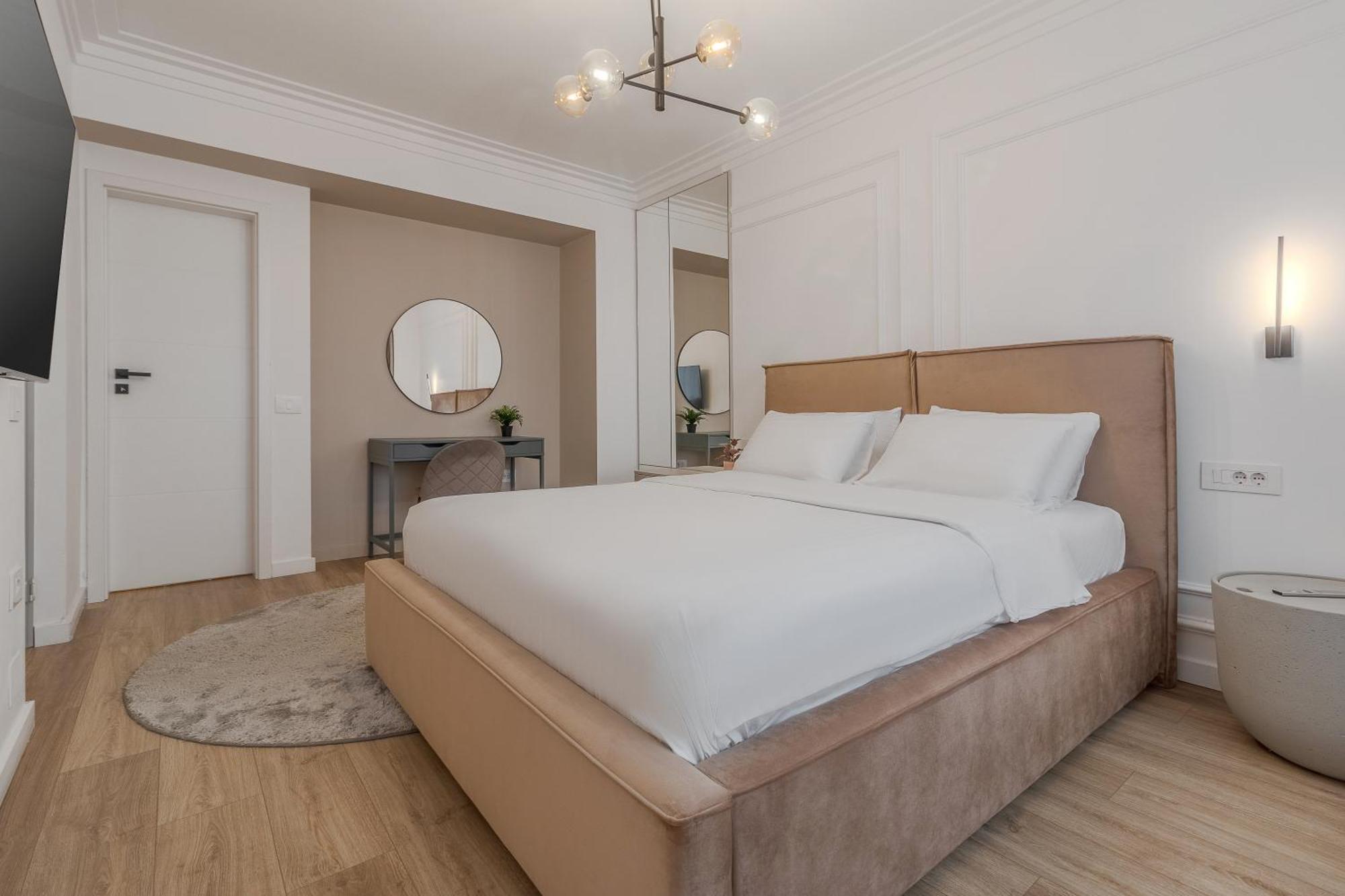 Modern Muse Apartment Oradea Εξωτερικό φωτογραφία
